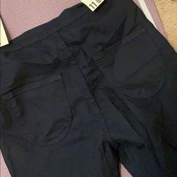 Jeans - Picture 3 of 3